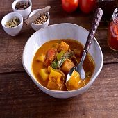 PLATOS AL CURRY - VERDURAS